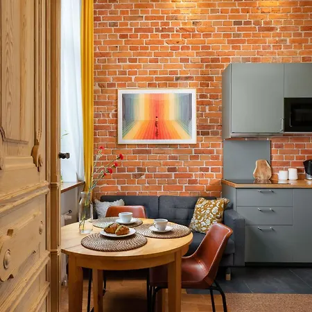 Oak Doors Apartament W Rynku - Properunit Wroclaw Exterior photo