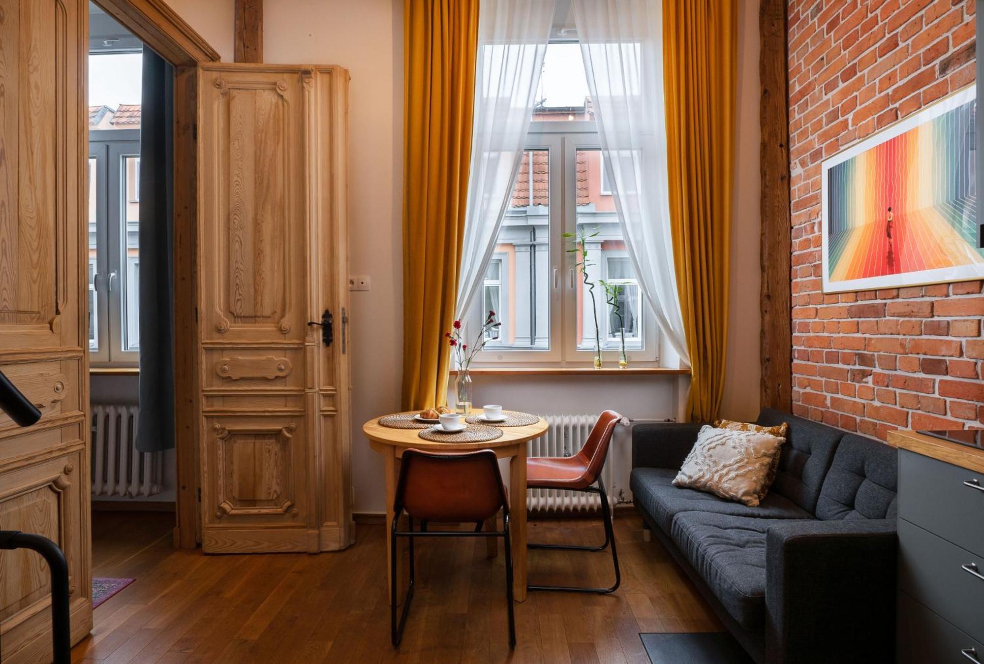 Oak Doors W Rynku - Properunit Leilighet *
